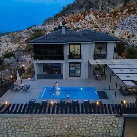 Villa Villamsiyahcati